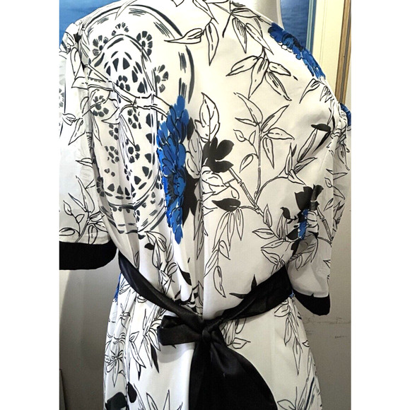 Women’s Studio 1940 White And Cobalt Blue Floral Lined Top in Size Large 12 14 - Picture 10 of 12